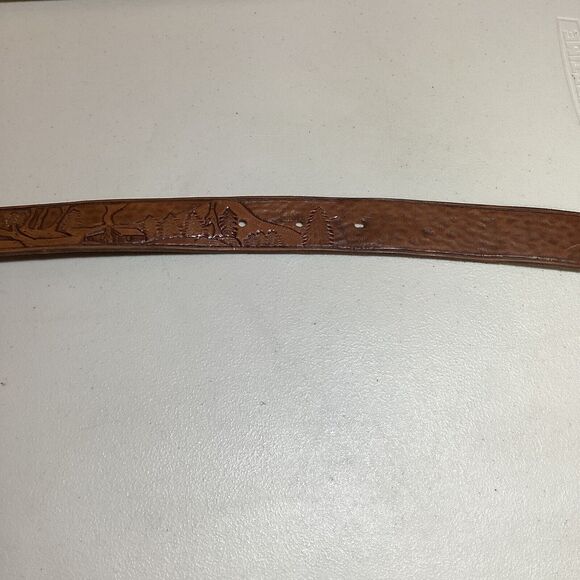 Vintage Name Jack Western Cowboy Outdoor Fish Tooled Cowhide Tan Leather 46 Belt - Picture 6 of 9